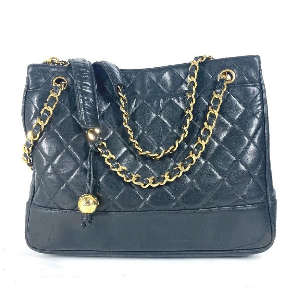 CHANEL vintage Matelasse Tote Bag Shoulder Bag Lambskin Leather Black/Gold